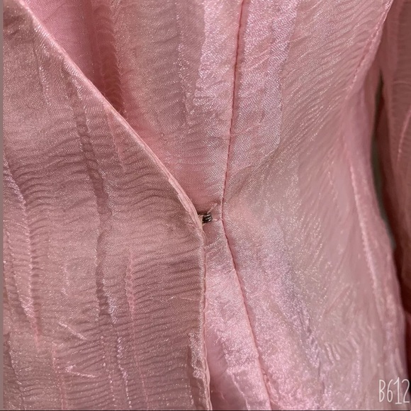 LIGHT PINK WRAP BLAZER V-NECK 3/4 SLEEVE - Picture 3 of 6